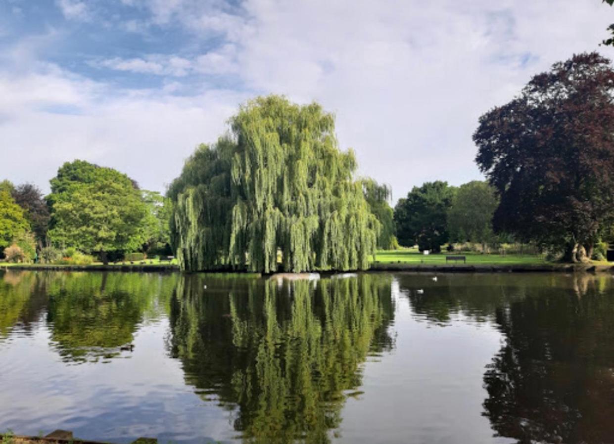 Beddington Park Lodge West วอลลิงตัน ภายนอก รูปภาพ